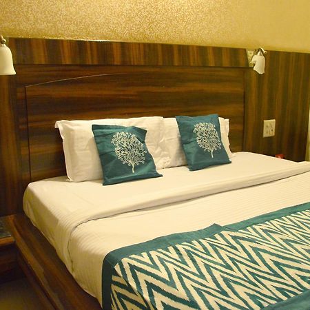 Amanda Crown Jaipur Hotel Kukas Ngoại thất bức ảnh