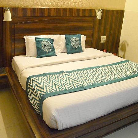 Amanda Crown Jaipur Hotel Kukas Ngoại thất bức ảnh