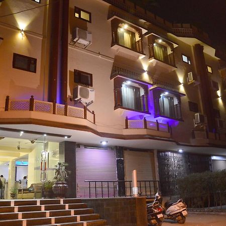 Amanda Crown Jaipur Hotel Kukas Ngoại thất bức ảnh