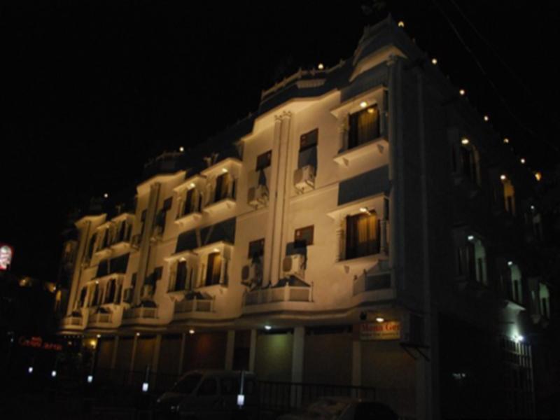 Amanda Crown Jaipur Hotel Kukas Ngoại thất bức ảnh