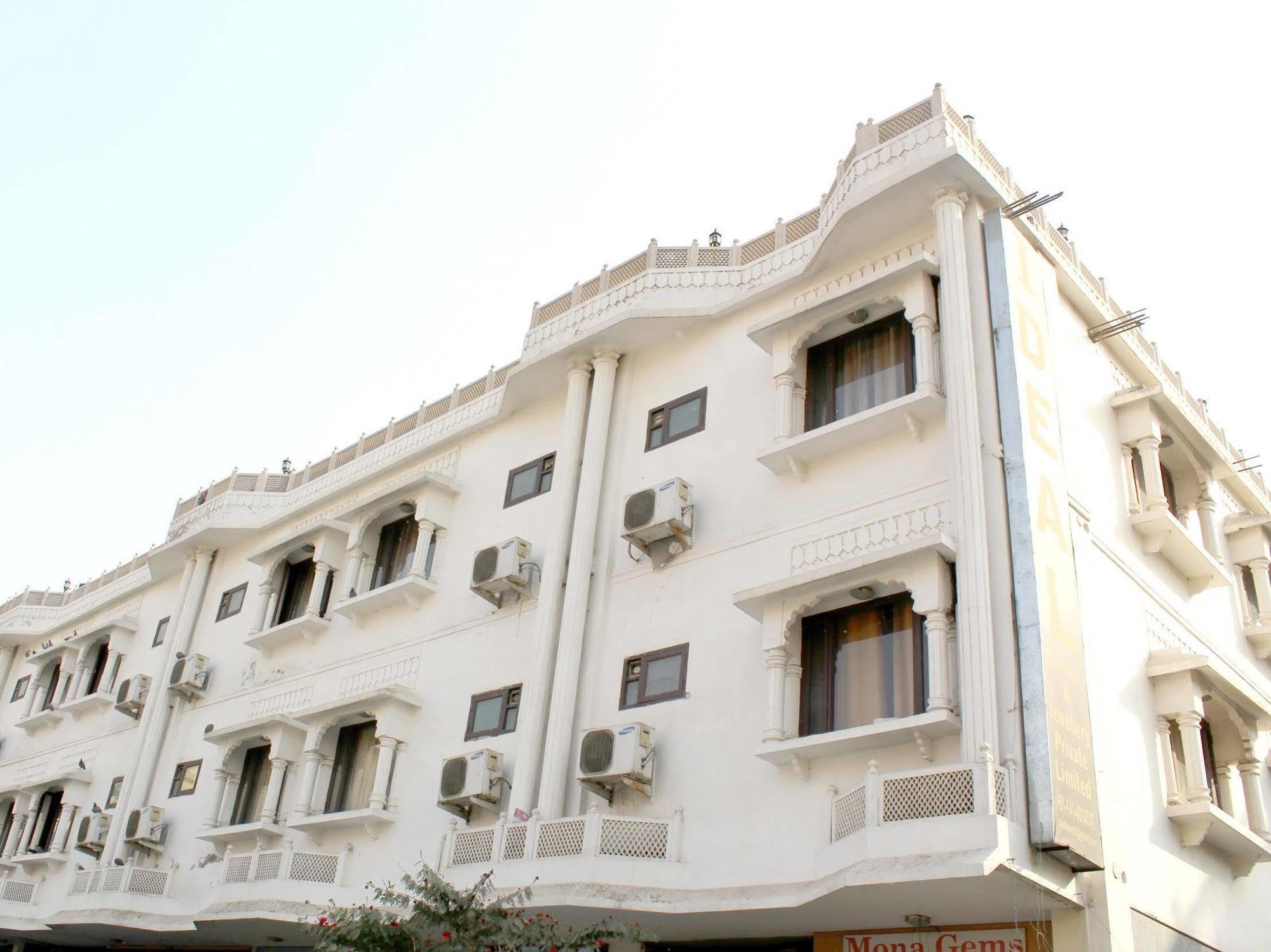 Amanda Crown Jaipur Hotel Kukas Ngoại thất bức ảnh